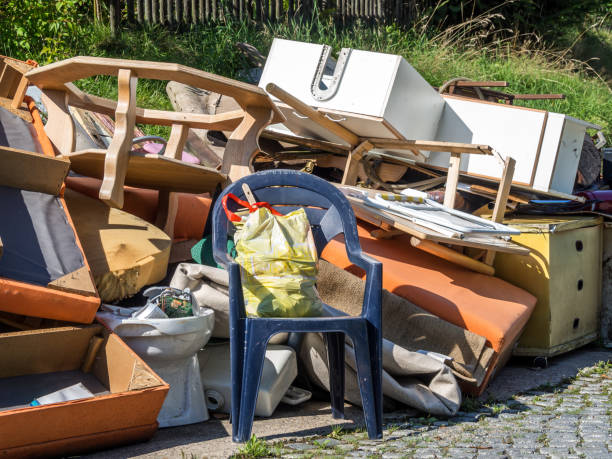 Best Junk Hauling Services  in Circleville, OH