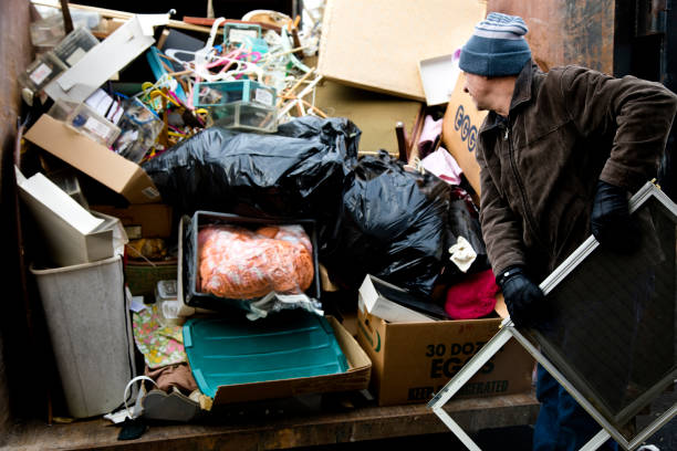 Best Yard Cleanup Services  in Circleville, OH